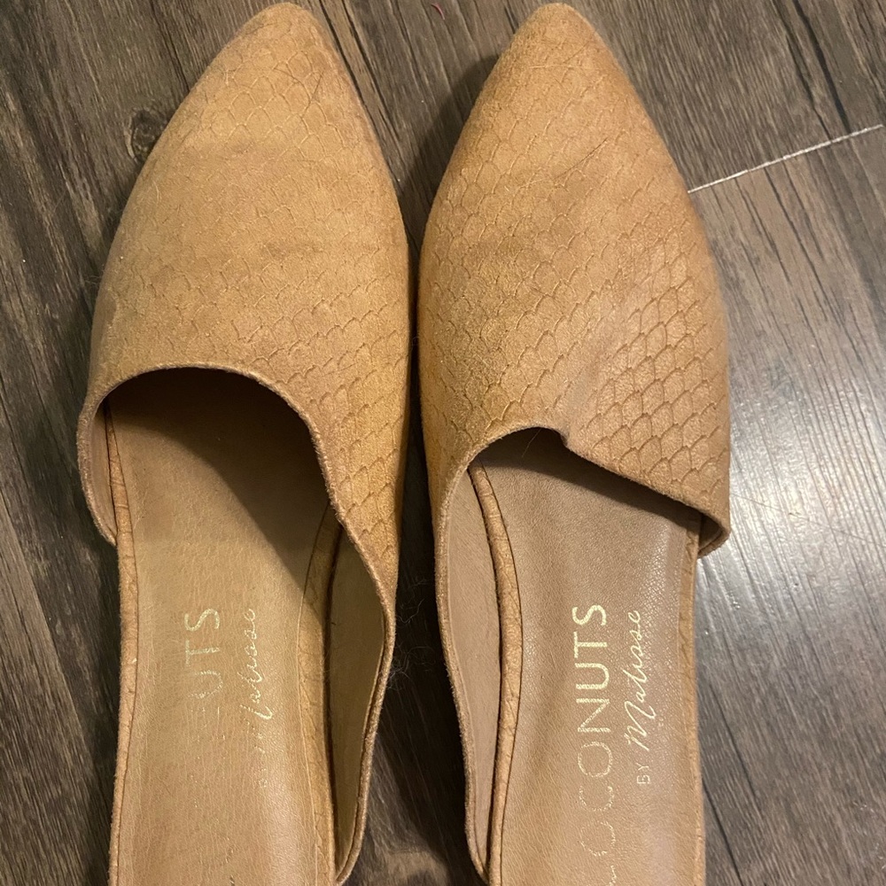 Brown sandels. Never worn. Size 9.5
